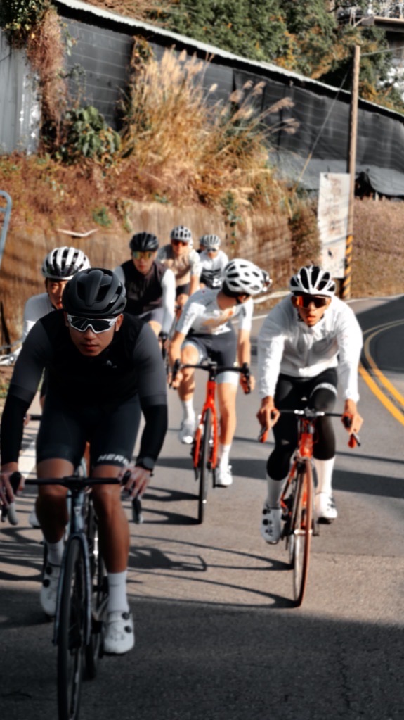 CASTER CYCLING