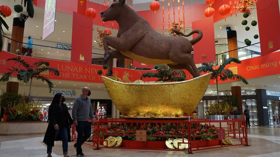 South Coast Plaza Looks a Lot More Chinese These Days–And It's Not