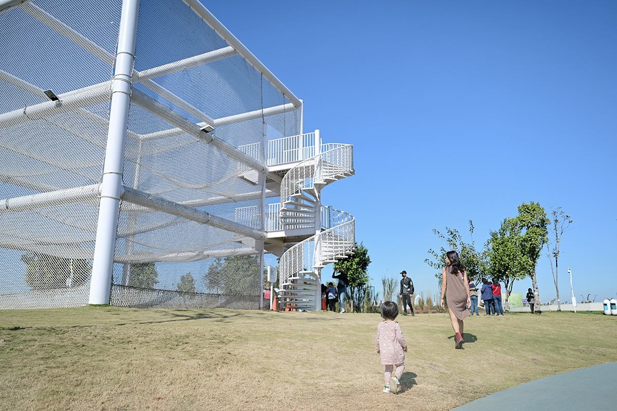 占地20萬坪稱霸台中！「中央公園」６大IG夯點免費拍爆，順路吃３美食