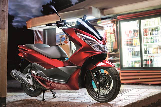 3 Harga Honda Pcx Review Spesifikasi Dan Kredit Terbaru Juli 2019 Otosia Com Line Today