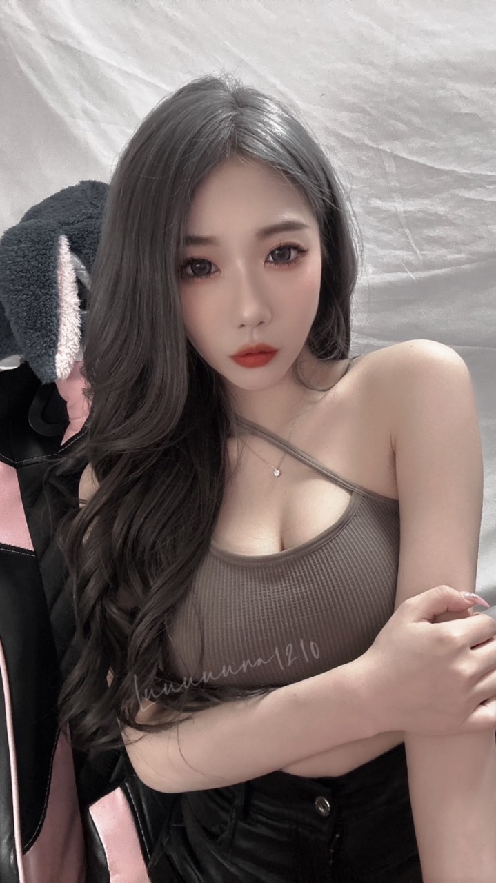🌙璐皇夢境世界(ﾉ◕ヮ◕)ﾉ*:･ﾟ✧