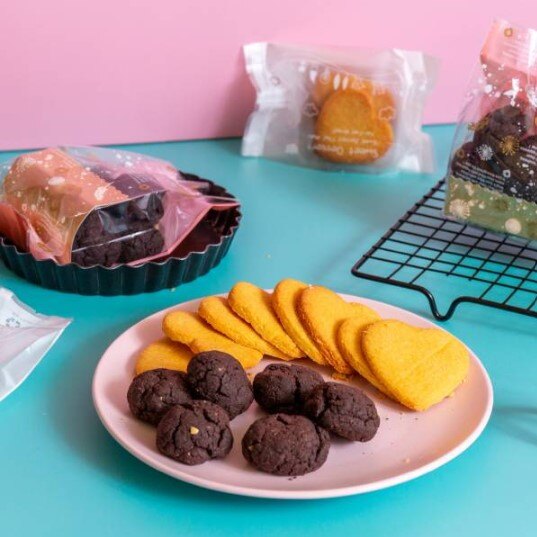 致力研發健康、低醣、低碳、無粉無麩質甜點!