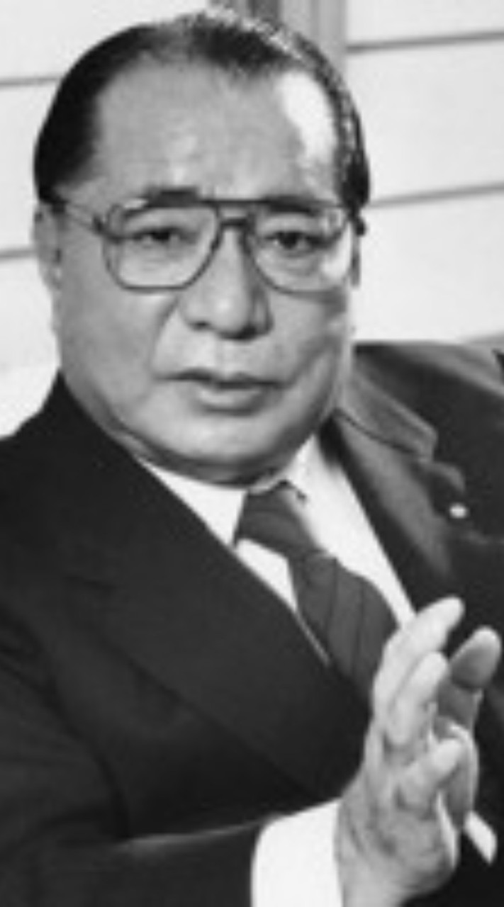 全国の創価学会員男子部女子部集まれ！！