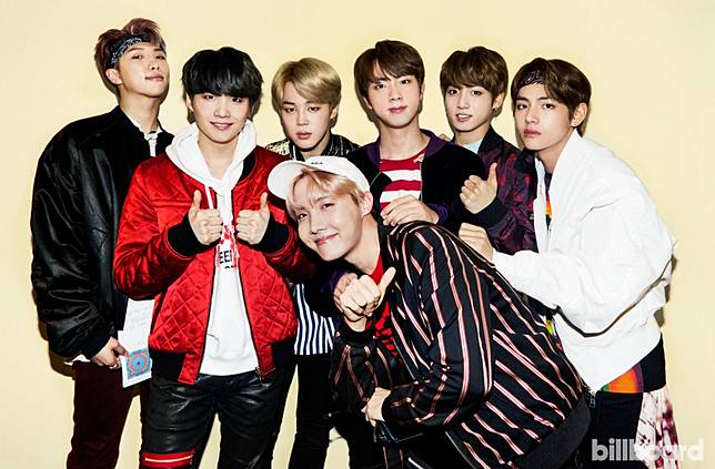 10 Arti Unik di Balik Nama Fandom Idol Kpop yang Wajib Kita Tahu!