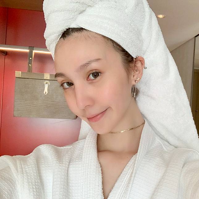 Sacred Salute 孫懂的誕生 一切都為了成就 最美麗的素顏 Vogue Line Today