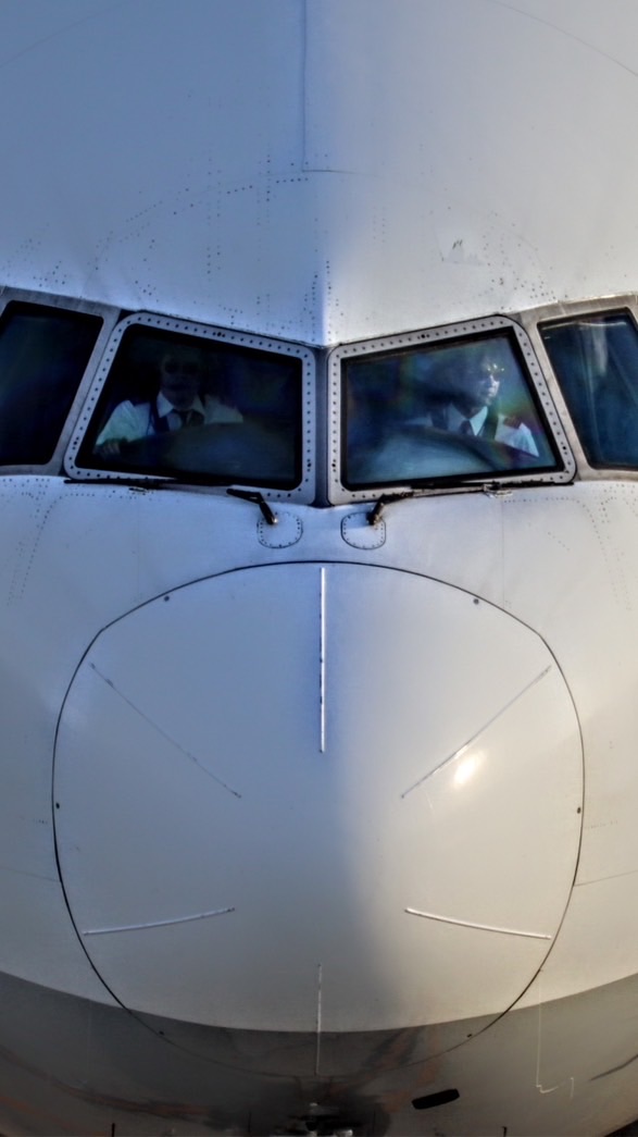 飛行機大好き民集合〜！