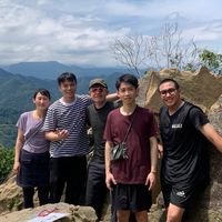明新爬山團
