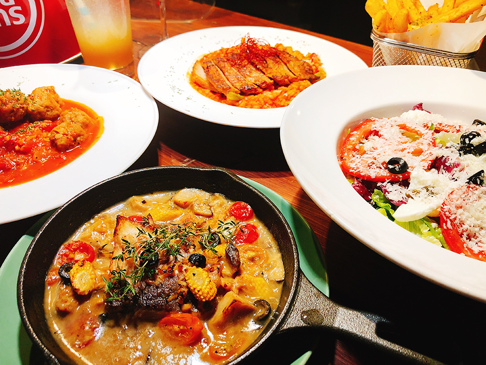 Plan B 歐陸街頭市集小酒館,東區現場演奏餐廳,忠孝敦化現場演奏餐廳,歐式酒窖餐廳,熱紅酒餐廳,東區露天酒館,ZARA