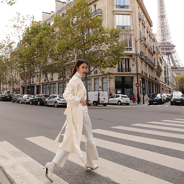 D+AF素面合腿尖頭中跟襪靴 秋冬靴款 細跟靴 襪靴