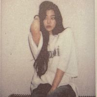 Wheein  🐶🧡