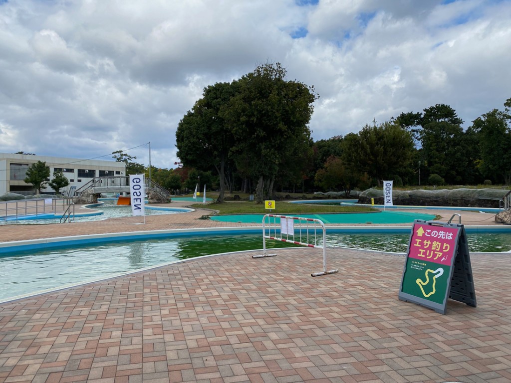 行ってきた プールでお気軽に釣り三昧 服部緑地ウォーターランド フィッシングパーク