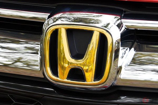 車の 金色 エンブレムは廃れた トヨタ 日産がやめてもホンダは続ける理由 くるまのニュース Line News