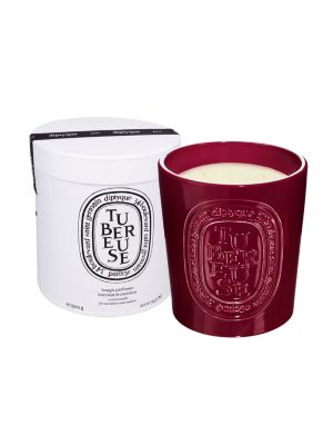 Diptyque teamed up with Virebent, a well-known porcelain manufacturer established in 1924, to make i