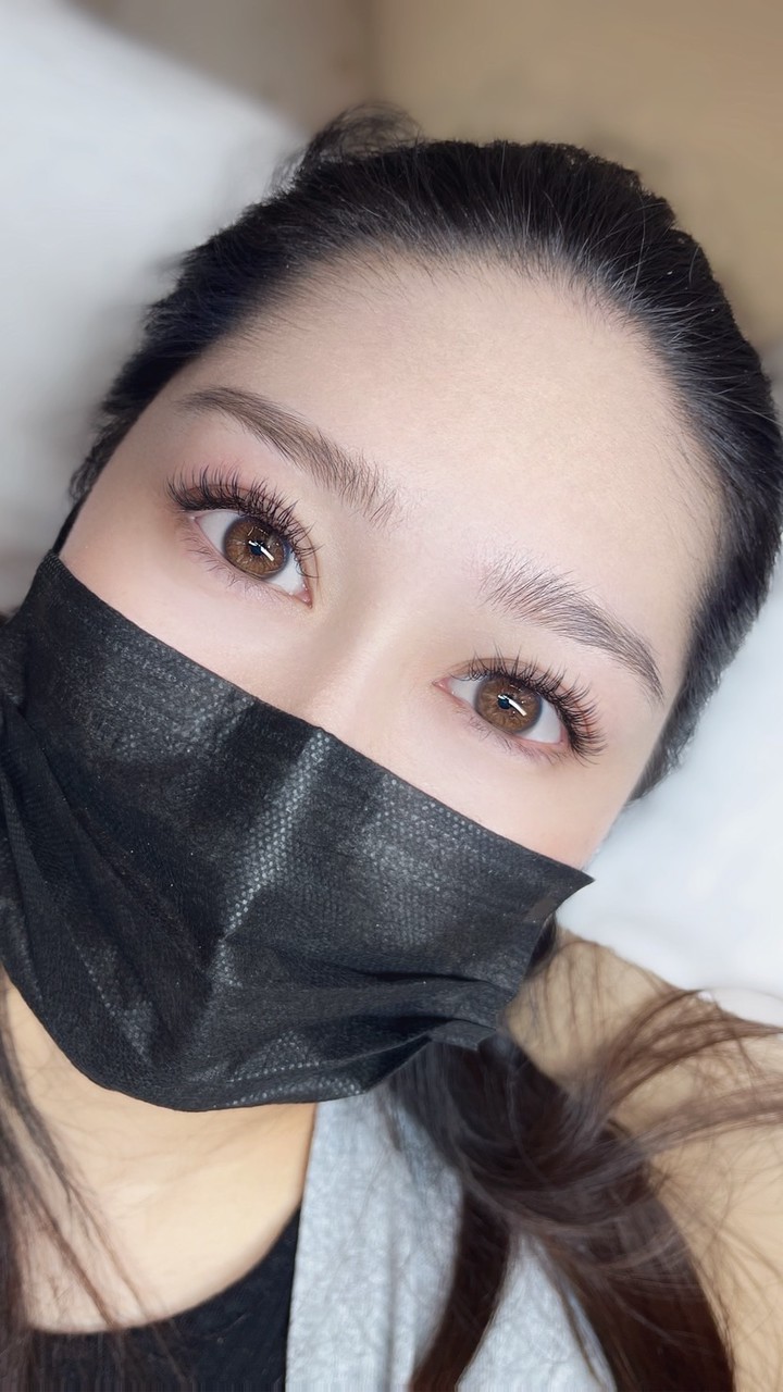 แคช หุ่นต่อขนตา