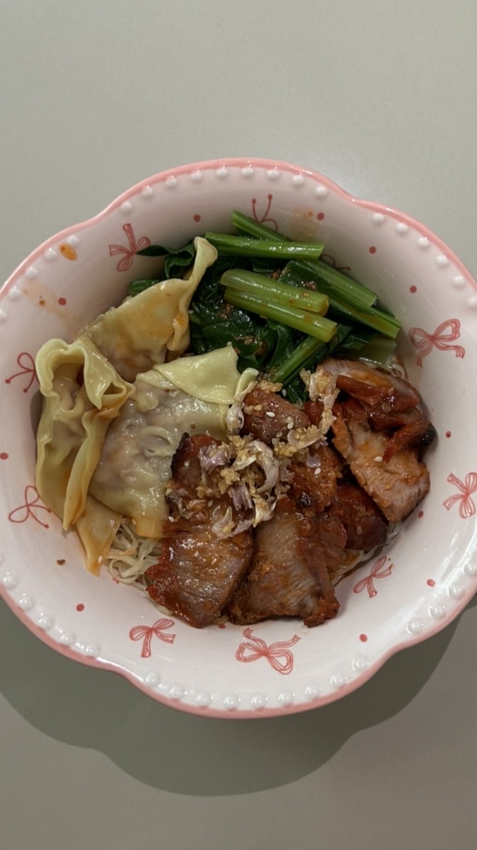 นู้ดเดย์🍜