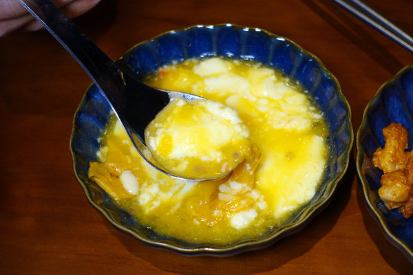 不糾結清粥小菜，台北ATT 4 FUN清粥小菜，正餐宵夜都有賣(含不糾結清粥小菜訂位、價位、包廂資訊)