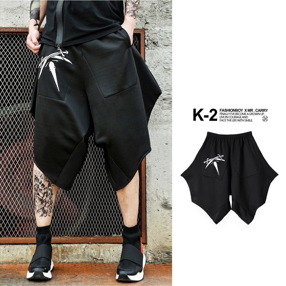 【K-2】Ninja 蝴蝶褲 忍者褲裙 手裏劍 刺繡 LOGO 五分褲 特殊 表演 舞台 飛鼠褲 寬褲 男女不拘