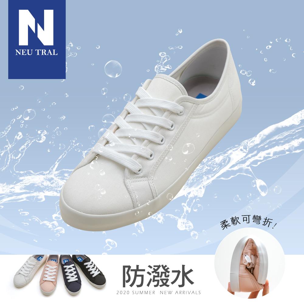 版 型偏小版(大一號購買) 產 地台灣鞋 面防潑水棉布面料 內 裏除臭活性碳乳膠鞋墊 鞋 底橡膠防滑刻紋底 重 量660公克跟 型 筒 高筒 圍踝 圍 前跟高1.8cm後跟高2cm內增高