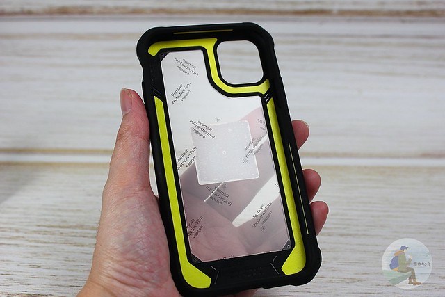 Spigen手機保護殼