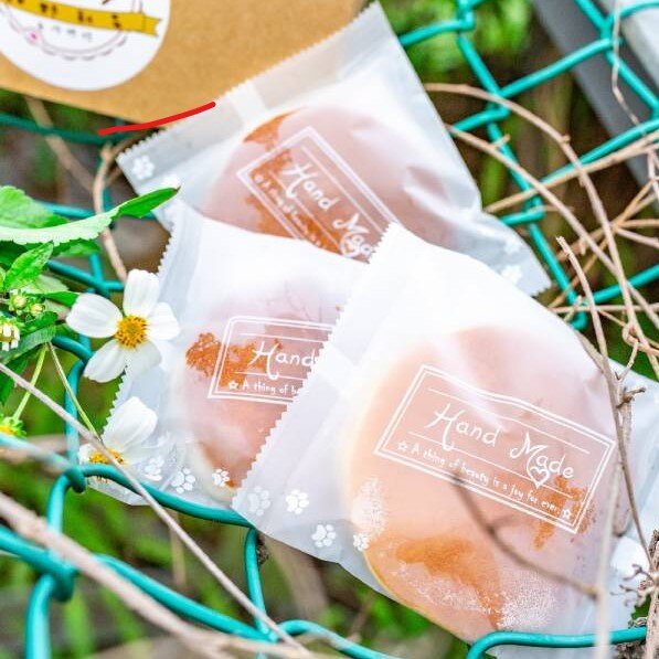 【甜野新星-甜點專賣店】〈酮燒 銅鑼燒 果子燒〉- 草莓雪酮燒(冬季限定大湖草莓,花生,芝麻,黑醋栗,香草,抹茶,巧克力,覆盆莓,雪花檸檬,鐵觀音）