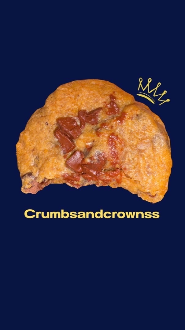 crumbsandcrownss.bkk