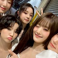 idle black pink baby 👾,,,,,,女團