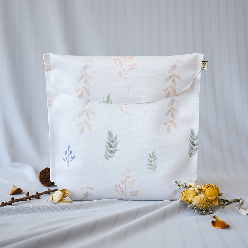 外食習慣總是被垃圾纏身嗎？在外逛街看到美食，卻懊惱沒帶到環保餐盒嗎？ ●食物直接放入OFoodin，減少一次性垃圾 ●耐高溫、耐酸鹼、無毒 ●可微波、電鍋加熱 ●適用裝乾物，不防漏，不可裝湯水