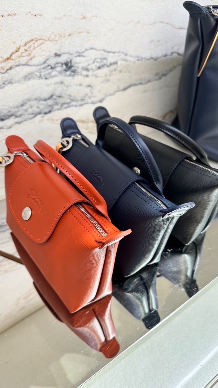 Longchamp.authentic_th