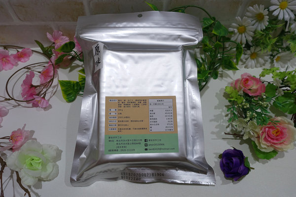 淡水必買老街伴手禮-愛牧手作工坊牛軋餅、豬肉紙，手工製作低糖配方淡水手信，好吃網購零嘴，外國人喜歡的台灣伴手禮