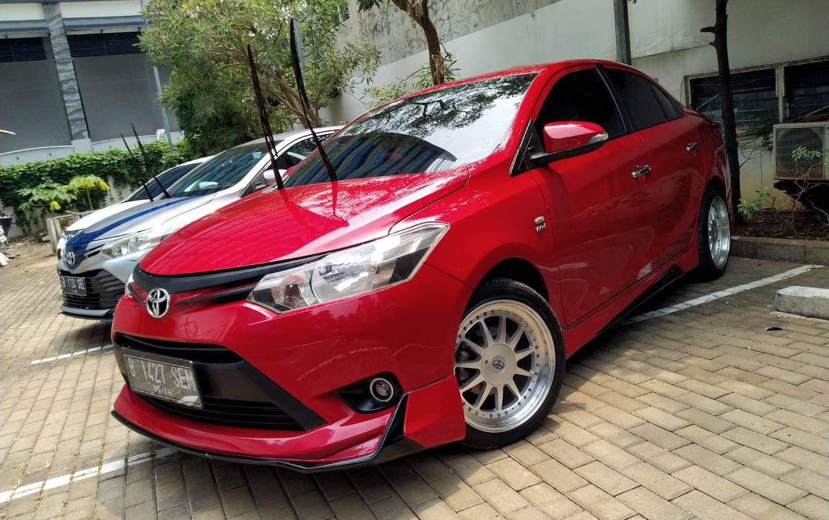 Toyoto Vios Limo Main Elegan