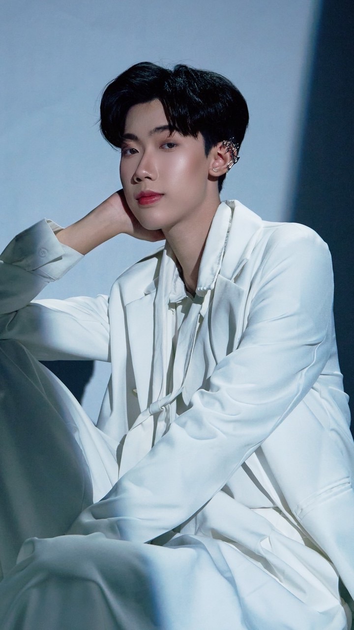 ด้อมคุณชายเหนือ🫅🏻⚔️