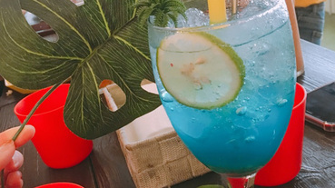 好想去蘇澳看海吃海鮮！超Chill海景餐廳、墨魚冰淇淋、龍蝦螃蟹海鮮餐廳，蘇澳Top10必吃一次整理給你！