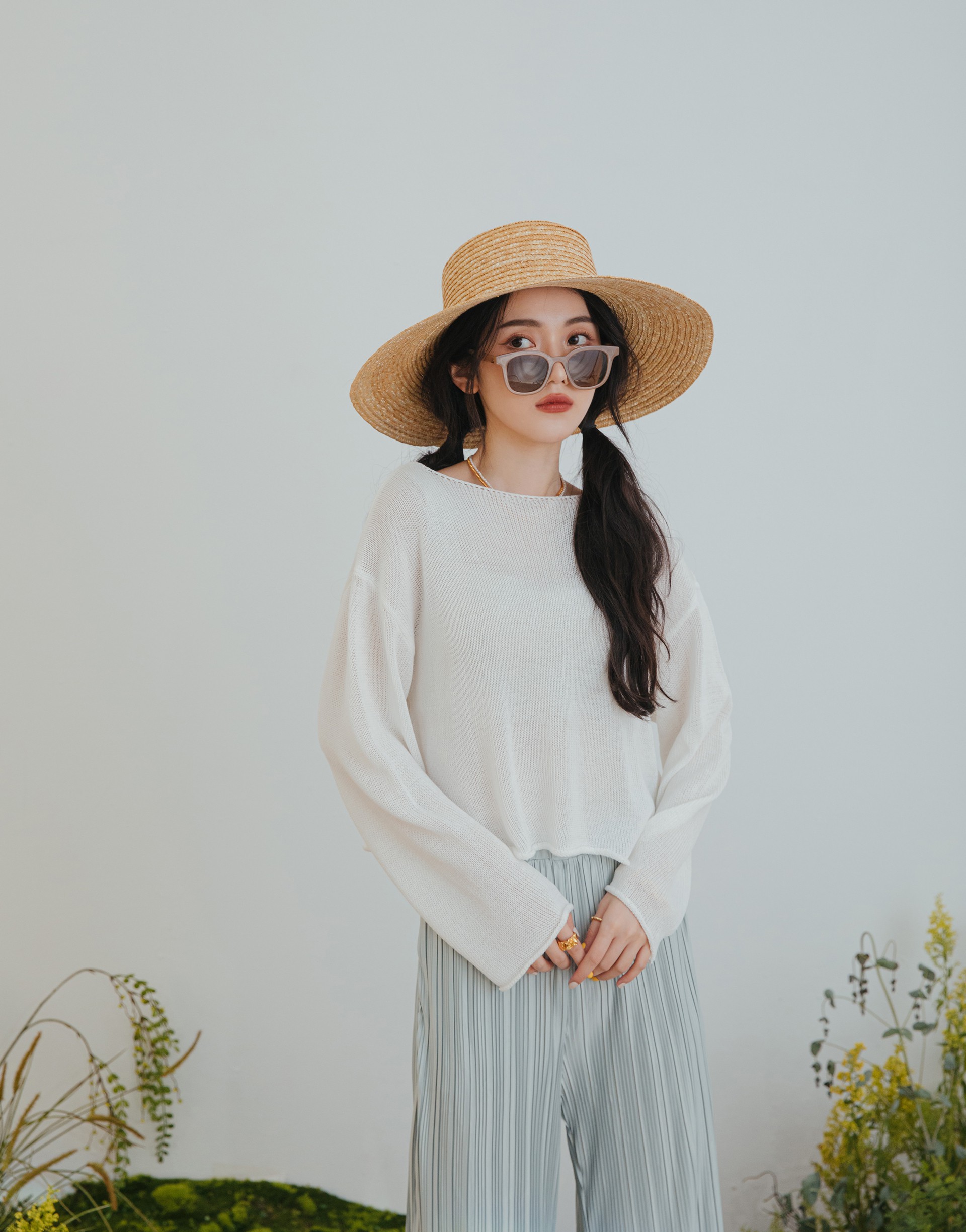 慵懶日常捲捲邊微透膚針織上衣-PAZZO