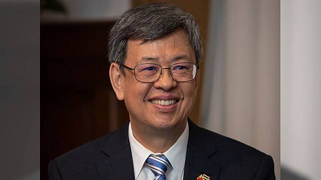身為公衛專家的副總統陳建仁，利用傳染病動力學解釋若沒居家隔離的傳染力。(圖／翻攝自陳建仁臉書)