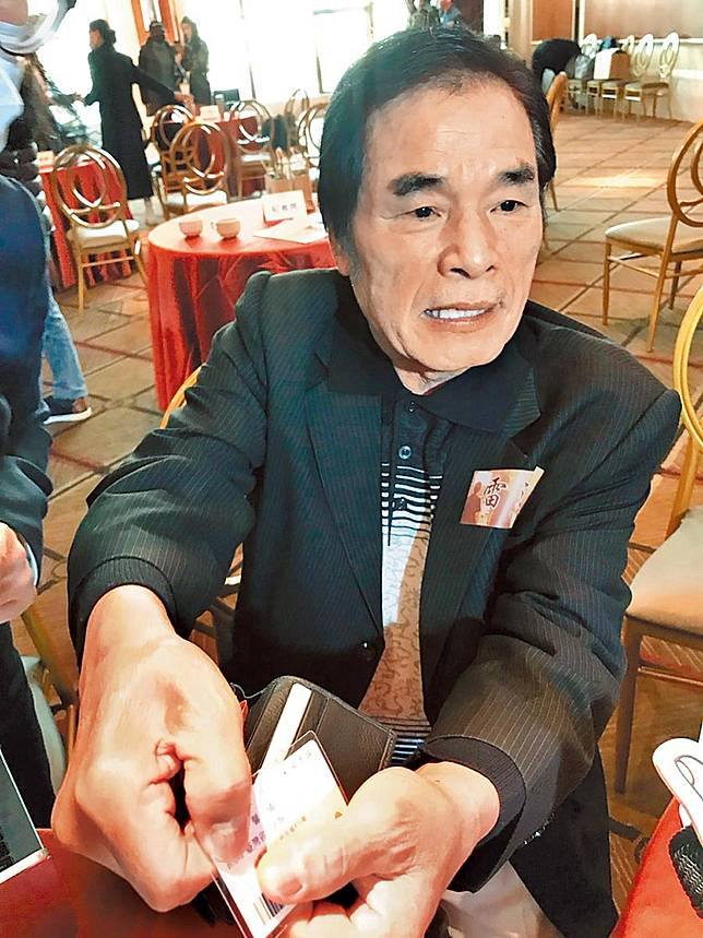 雷洪再婚：老婆討一個就好