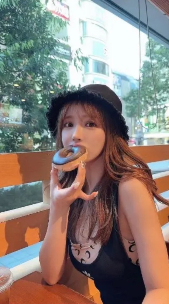三上悠亜