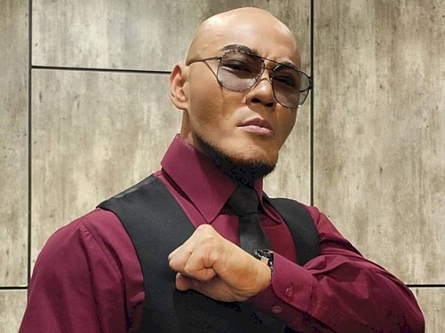 Tayangkan Pasangan Gay, DPR Desak Kominfo Take Down Video Podcast Deddy Corbuzier