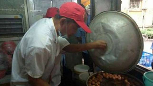 Hebohl! Ada Ular dalam Mangkuk Mi Bakso