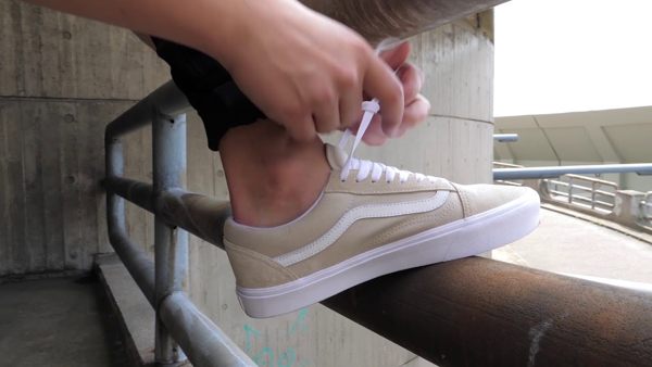 KUMO SHOES-現貨 VANS OLD SKOOL 皮革 米白 淺棕 女款 VN0A38G1UA8