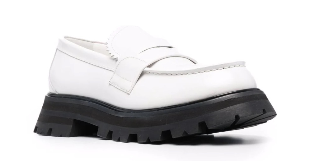 Alexander McQueen Wander leather loafers