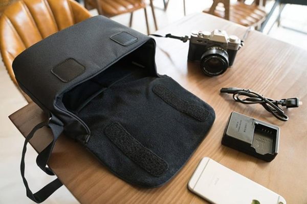 ELECOM單肩單反休閑相機包佳能尼康戶外斜挎攝影包微單便攜包S031 YJT