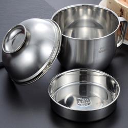 ◎分層設計,可裝飯,菜,水果等,不串味.|◎可當泡麵碗,也可用於電磁爐加熱|◎防燙圓環及把手設計品牌:PUSH!種類:碗主材質:不鏽鋼顏色:銀色系尺寸(cm):湯蓋尺寸”直徑:15CM深度:6CM容量