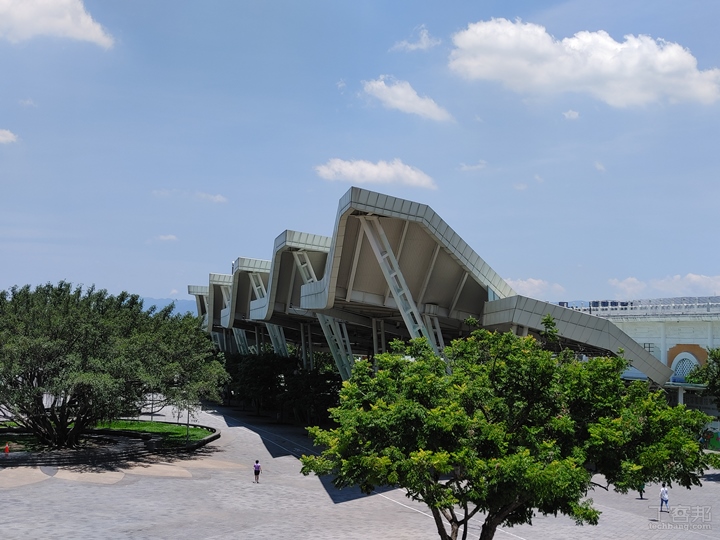 LG V60 ThinQ 5G review