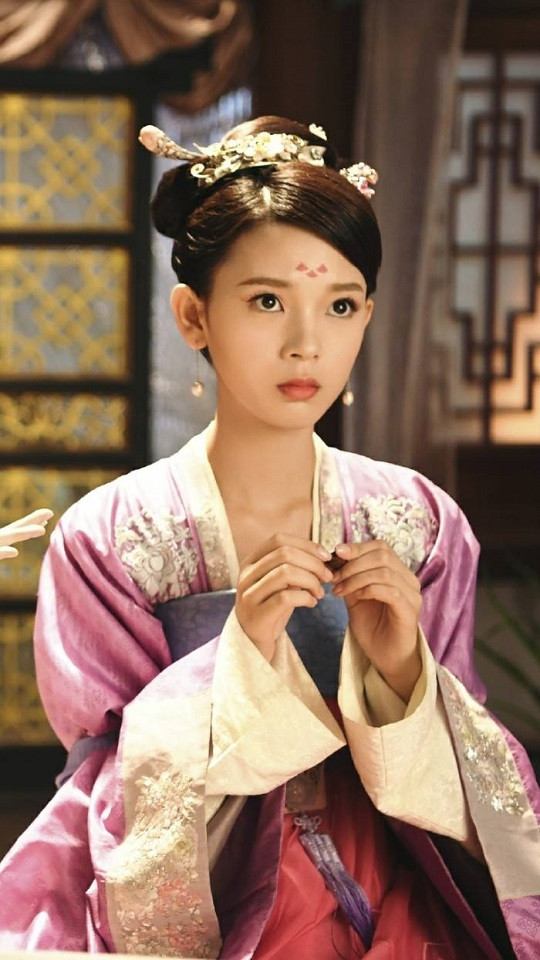 微博評選古裝網劇十大女神4：陳瑤《無心法師3》、《少女大人》、《櫃中美人》