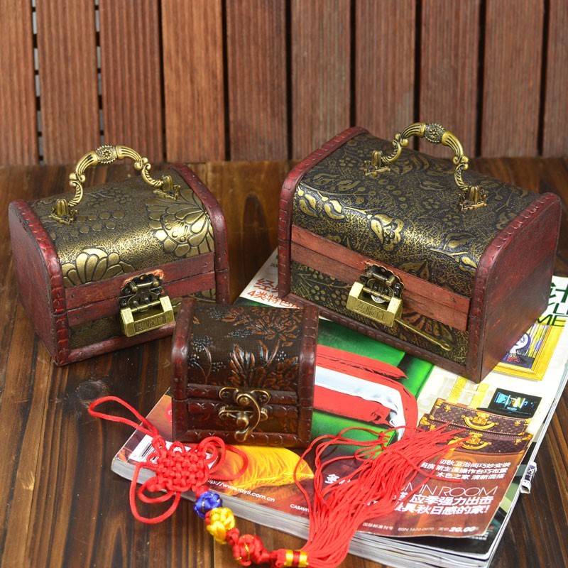 盒子 有個美麗的名字 old story 古老的故事 每一個 都有故事 我們的盒子也是有故事 讓他記錄下我們的故事 裝著您的心愛的飾品 或者是 青色年華里的小情書 小紀念品 抑或是 和親愛的人一起看的