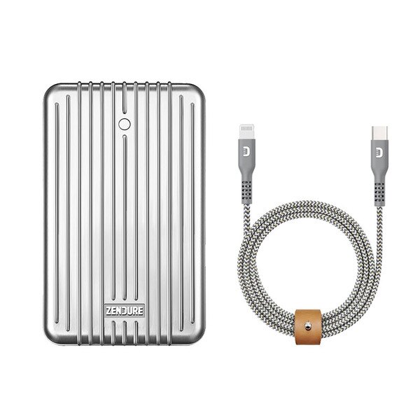・27000 mAh 超大容量 ・最高瓦數 100W 輸出 ・旅行上飛機，免申報最大容量 ・多孔輸出，同時支援多項裝置充電 ・通過日本 PSE 與台灣 BSMI 認證 ・獨家研發 Zen+ 2.0智能