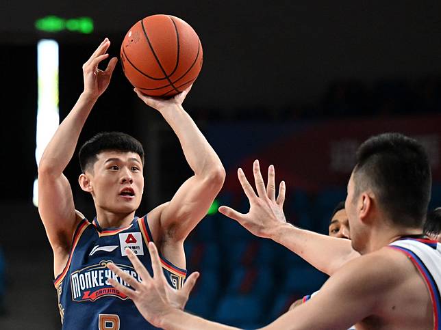 CBA: Qingdao crushes Beijing, Xinjiang smashes Nanjing, Sports