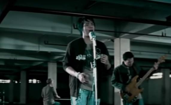 Chord Manusia Bodoh Ada Band Lengkap Lirik Dan Kunci Gitar Mudah Hops Id Line Today