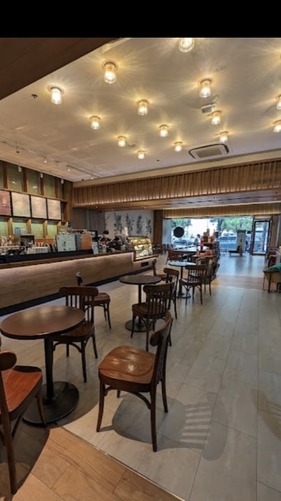Starbucks Ocean Tower2