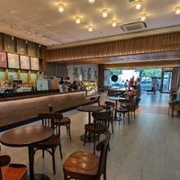 Starbucks Ocean Tower2